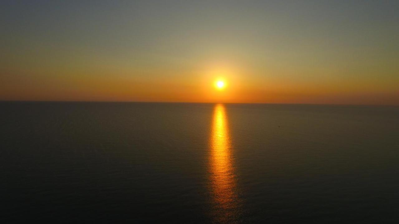 مارغريتا دي سافويا Torquemada Beach Club المظهر الخارجي الصورة