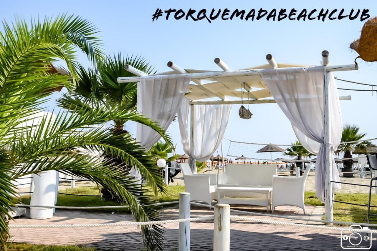 مارغريتا دي سافويا Torquemada Beach Club المظهر الخارجي الصورة